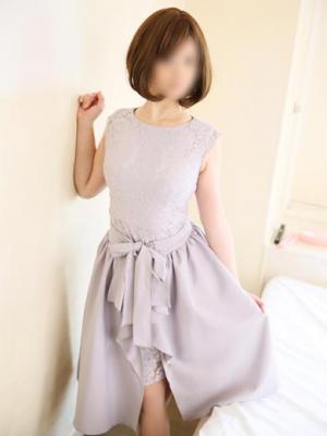 安達 美久