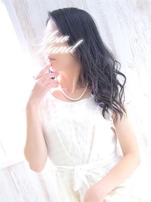 桐谷りあ