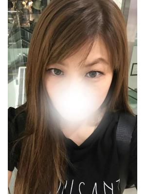ななみ