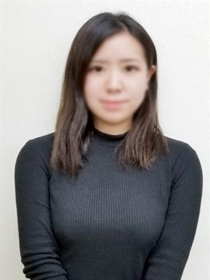 【優等性OLさん】るな