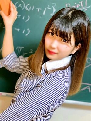 夏目 もも