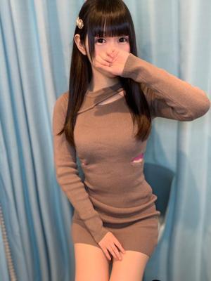 なつき　甘えたがり色白Ｆカップ