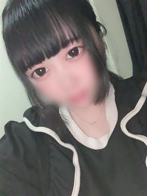 せりな