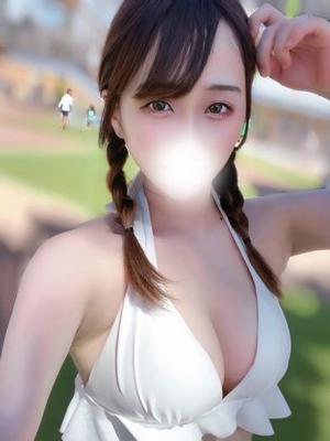 倉持かなた
