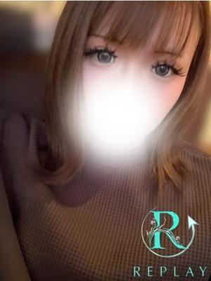 みら